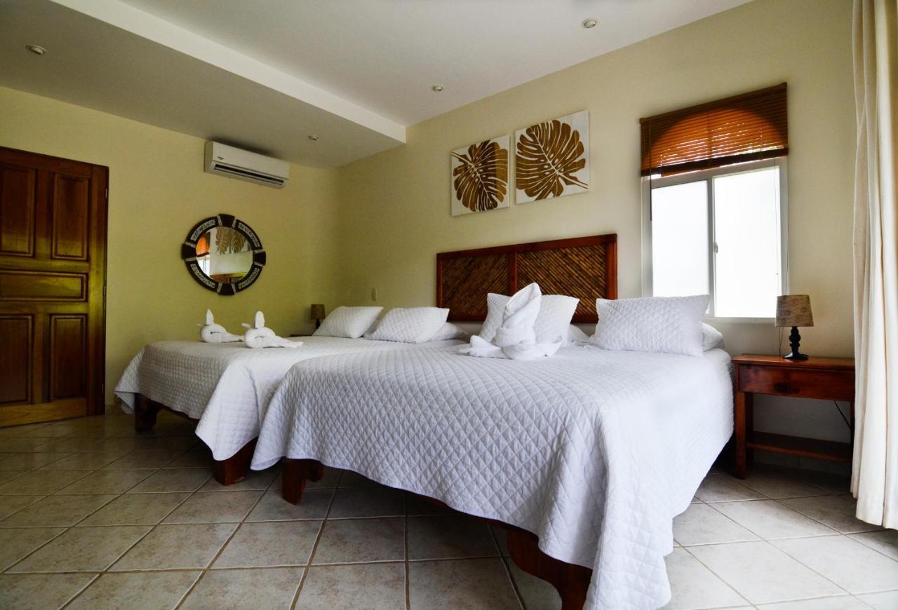 Cocomar Beachfront Hotel Parrita Exterior photo