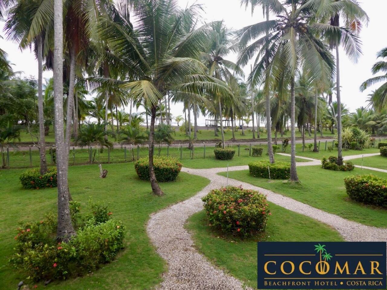 Cocomar Beachfront Hotel Parrita Exterior photo
